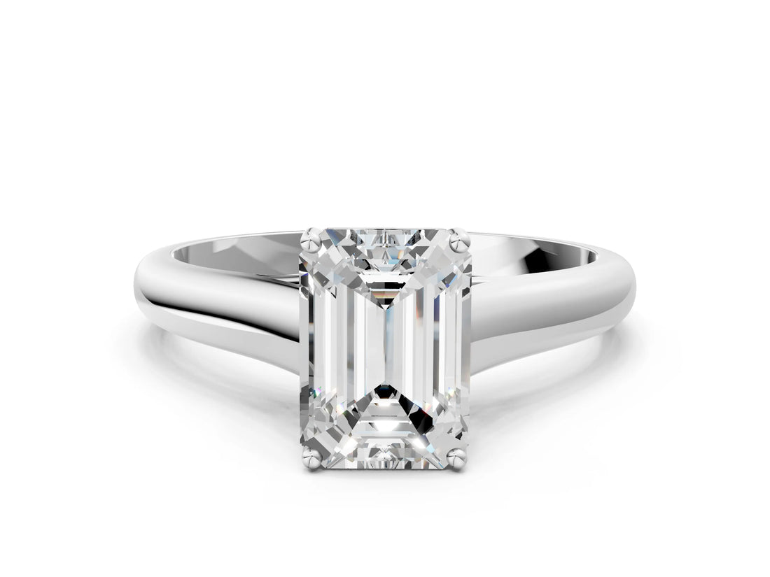 White gold Emerald Cut Solitaire Engagement Ring with Tapered Band and Four-Prong Setting_3