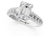 White gold Emerald Solitaire Chevron Pave Diamond Engagement Ring with Six-Prong Setting_4