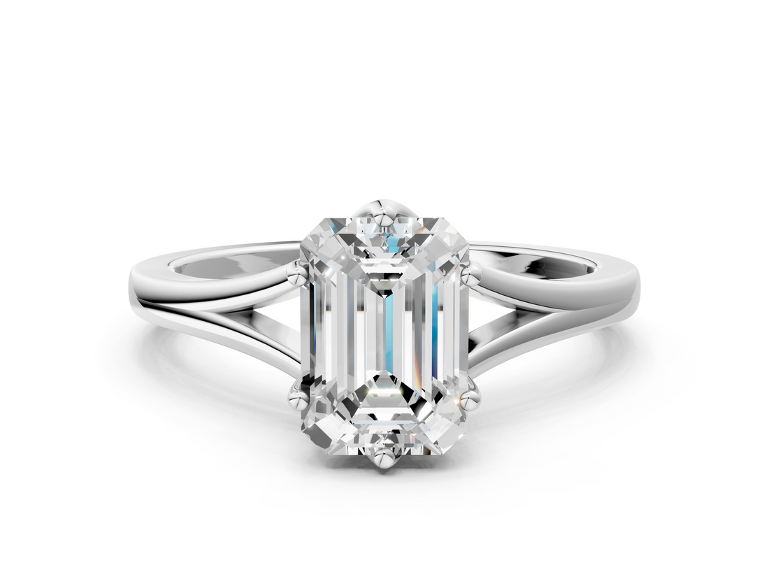 White gold Emerald Solitaire Diamond Ring with Six-Prong Setting and Tapered Band_23
