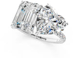 White gold Emerald and Heart Toi Moi Ring with Prong Setting and Pave Band 1