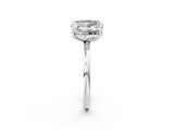 White gold Emerald and Radiant Toi Moi Ring with Prong Setting and Plain Band_42