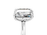 White gold Emerald and Radiant Toi Moi Ring with Prong Setting and Plain Band_45
