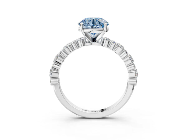 White Gold Round Pear Side Stone Engagement Ring Setting for Fancy Blue Center