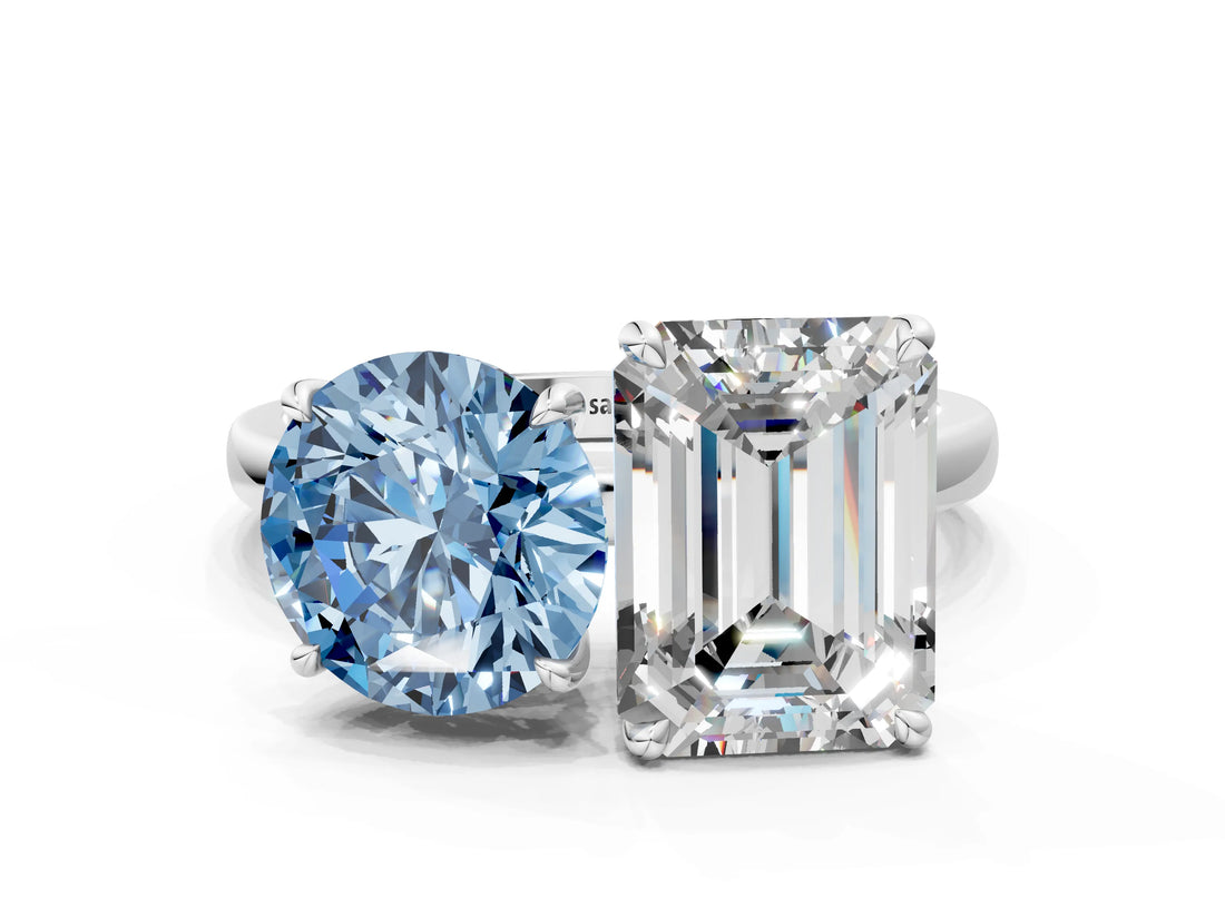 White gold Fancy Blue Round  and Emerald Cut Toi Moi Ring with Prong Setting_79