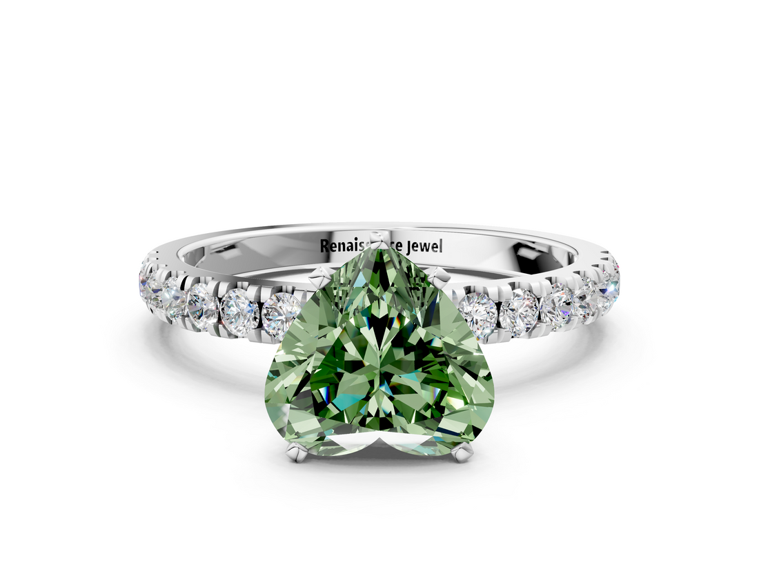 White gold Fancy Green Heart  Solitaire Diamond Pavé Band with Four-Prong Setting