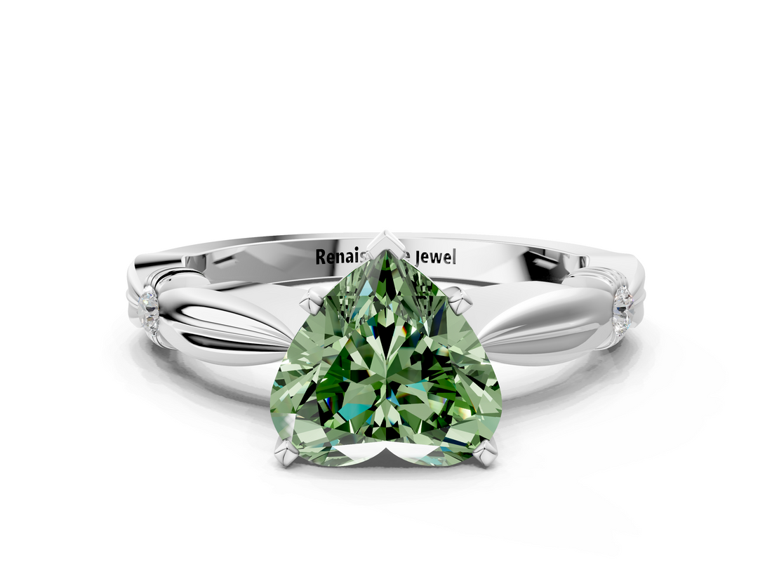 White gold Fancy Green Heart  Solitaire Diamond Twisted Band with Four-Prong Setting