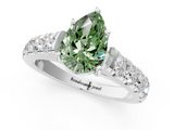 White gold Fancy Green Pear  Cut Diamond Pavé Band Solitaire with Four-Prong Setting_4