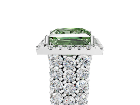 White gold Fancy Green Princess Cut Halo Pavé Diamond Engagement Ring with Split Shank and Four-Prong Setting_8