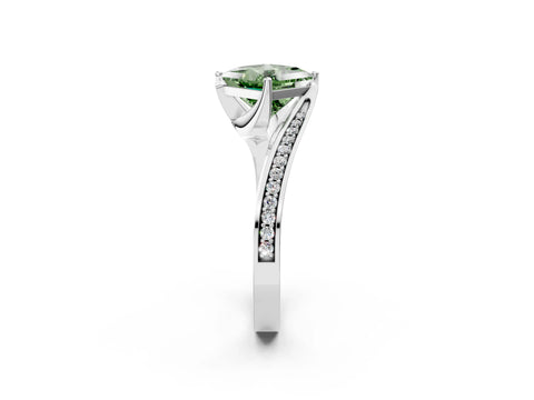 White gold Fancy Green Princess Cut Solitaire Diamond Twist Band with Pavé Setting and Four-Prong Setting_14