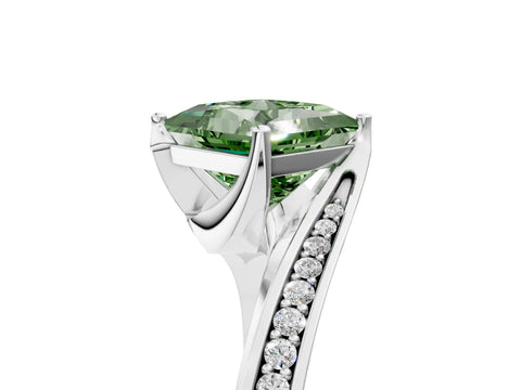 White gold Fancy Green Princess Cut Solitaire Diamond Twist Band with Pavé Setting and Four-Prong Setting_17