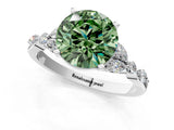 White gold Fancy Green Round Cut Diamond Solitaire Ring with Side Stones and Four-Prong Setting_62
