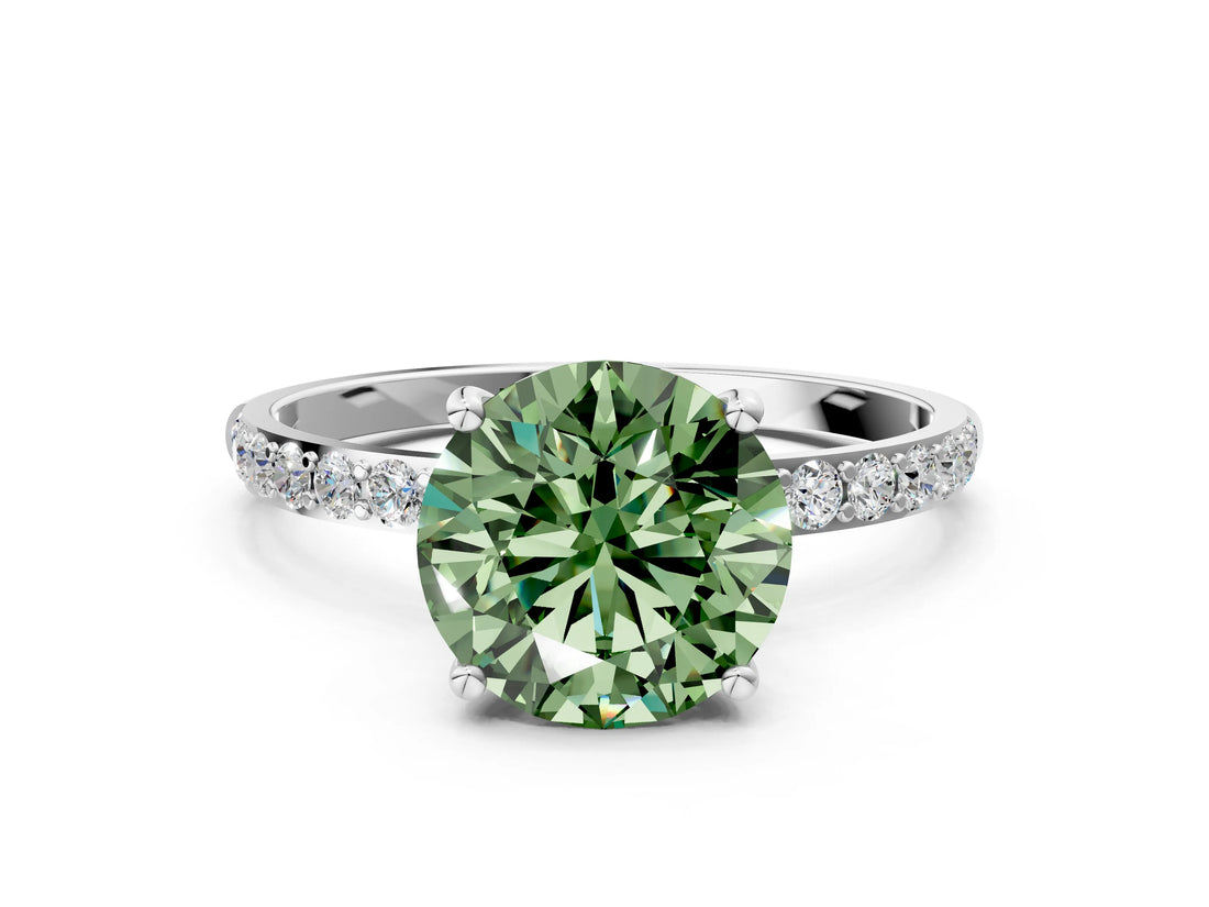 White gold Fancy Green Round  Diamond Pavé Band with Six-Prong Setting_27
