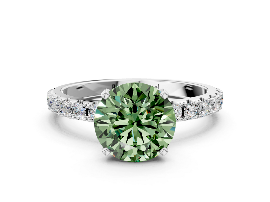 White gold Fancy Green Round  Solitaire Pavé Band with Four-Prong Setting_156