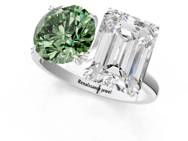 White gold Fancy Green Round  and Emerald Cut Toi Moi Ring with Prong Setting