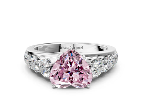 White gold Fancy Pink Heart Cut Brilliant Diamond Pavé Band with Six-Prong Setting