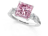White gold Fancy Pink Princess Cut Brilliant Three-Stone Pave Band with Four-Prong Setting_1