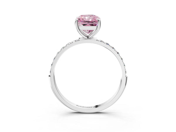 White gold Fancy Pink Radiant  Diamond Pavé Band with Six-Prong Setting