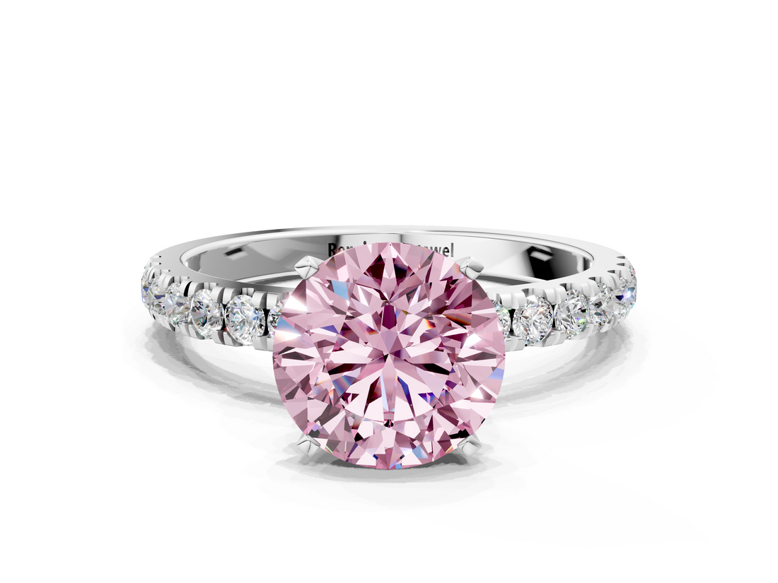 White gold Fancy Pink Round  Solitaire Diamond Pavé Band with Four-Prong Setting