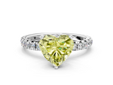 White gold Fancy Yellow Heart  Cut Diamond Pavé Band with Four-Prong Setting_33