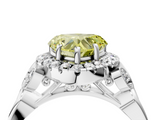 White gold Fancy Yellow Heart  Halo Diamond Engagement Ring with Vintage-Inspired Band and Four-Prong Setting_7
