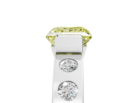 White gold Fancy Yellow Princess Cut Brilliant Channel-Set Diamond Ring with Bezel Prong Setting_5
