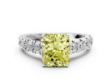 White gold Fancy Yellow Radiant  Cut Diamond Pavé Band Solitaire with Four-Prong Setting_3