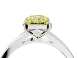White gold Fancy Yellow Radiant  Solitaire Pavé Band with Four-Prong Setting_32