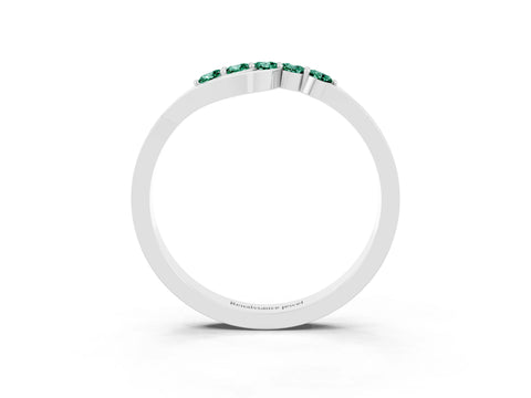 White gold Five-Stone Round Green Sapphire Crossover Band with Prong Setting_21