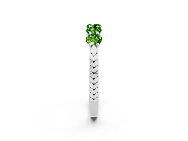 White gold Five-Stone Round Peridot Prong-Set Band
