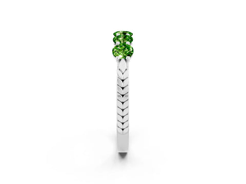 White gold Five-Stone Round Peridot Prong-Set Band_20