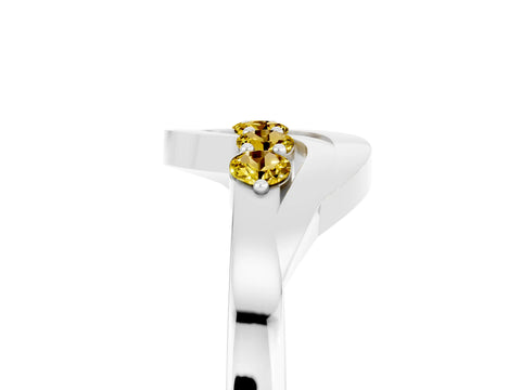White gold Five-Stone Round Yellow Sapphire Crossover Band with Prong Setting_23