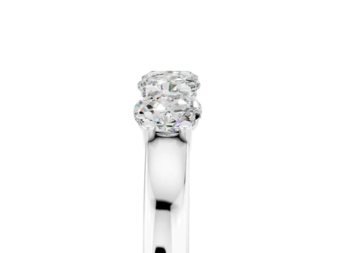 White gold Four-Stone Round Moissanite Prong-Set Band_23