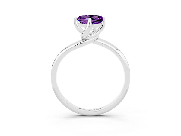 Platinum Heart Cut Amethyst Solitaire Engagement Ring with Four-Prong Setting and Classic Band