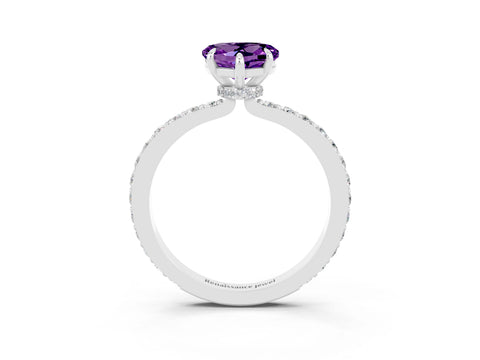 White gold Heart Cut Amethyst Solitaire Engagement Ring with Pavé Band and Four-Prong Setting_3