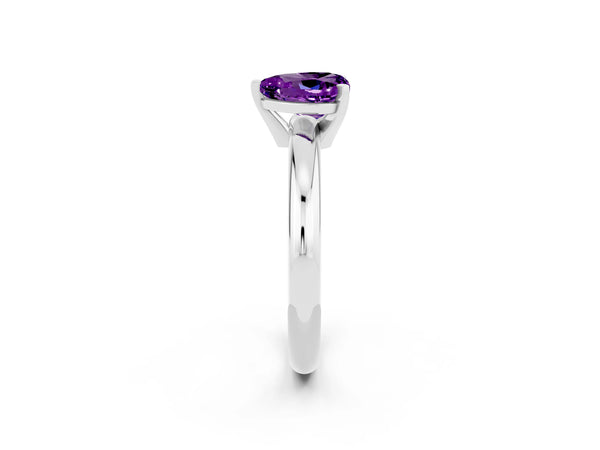 White gold Heart Cut Amethyst Solitaire Engagement Ring with Round Band and Four-Prong Setting