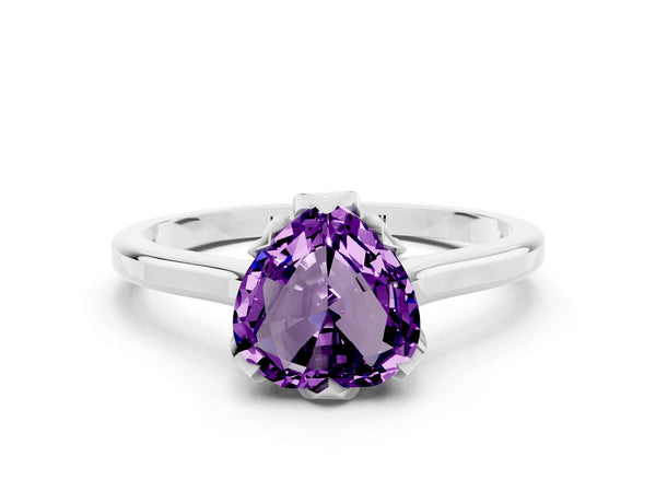 White gold Heart Cut Amethyst Solitaire Ring with Flower Prong Setting and Classic Band