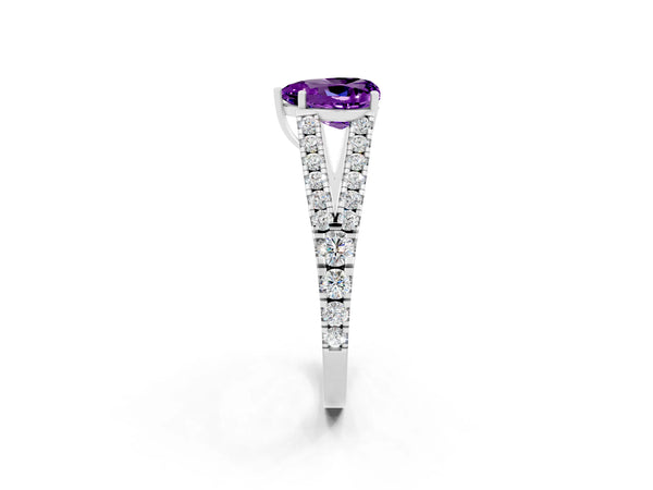White gold Heart Cut Amethyst Split Shank Pavé Engagement Ring with Four-Prong Setting