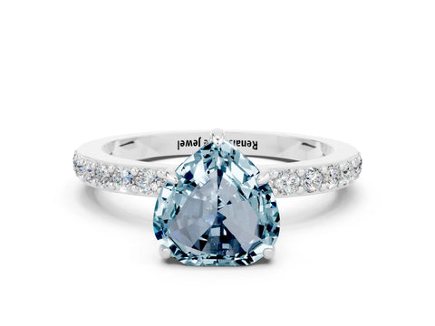 White gold Heart Cut Aquamarine Pavé Engagement Ring with Round  Accents and Prong Setting_24