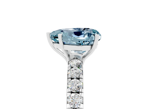 White gold Heart Cut Aquamarine Pavé Solitaire Engagement Ring with Four-Prong Setting_17