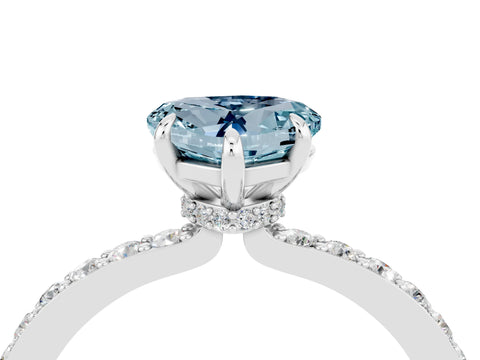 White gold Heart Cut Aquamarine Solitaire Engagement Ring with Pavé Band and Four-Prong Setting_4