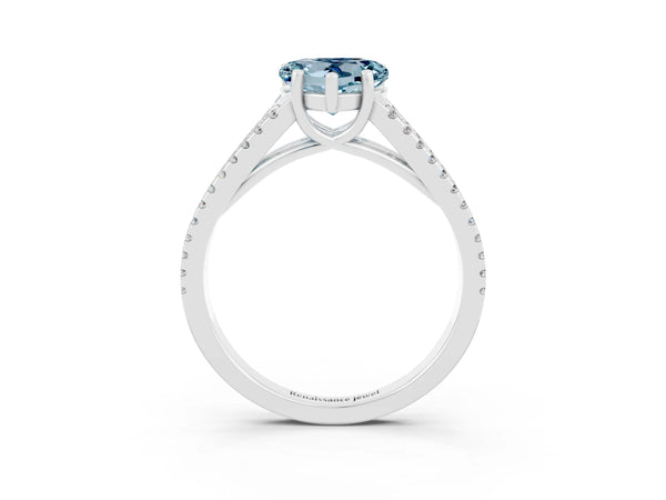 White gold Heart Cut Aquamarine Solitaire Engagement Ring with Split Shank Pavé Band