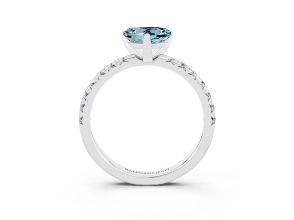 White gold Heart Cut Aquamarine Solitaire Pavé Engagement Ring with Round Band and Prong Setting