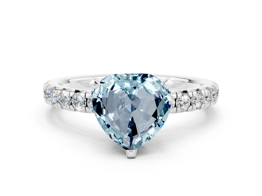 White gold Heart Cut Aquamarine Solitaire Pavé Engagement Ring with Round Band and Prong Setting_78