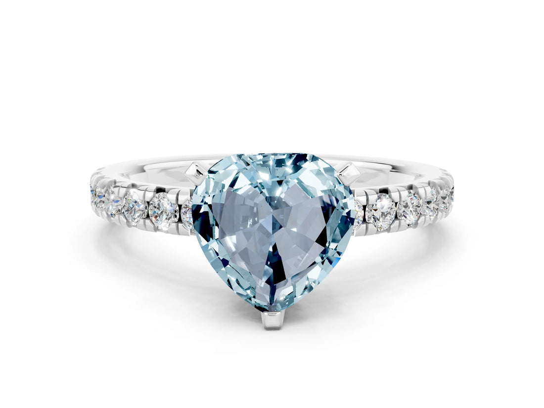 White gold Heart Cut Aquamarine Solitaire Pavé Engagement Ring with Round Band and Prong Setting_90