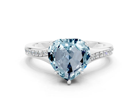 White gold Heart Cut Aquamarine Solitaire Ring with Pavé Band and Prong Setting