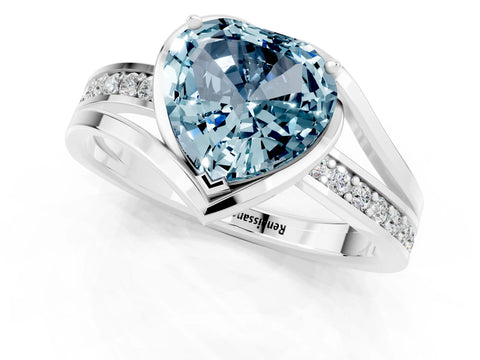 White gold Heart Cut Aquamarine Solitaire Ring with Split Shank and Prong Setting_1