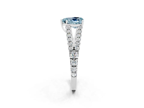 White gold Heart Cut Aquamarine Split Shank Pavé Engagement Ring with Four-Prong Setting_14
