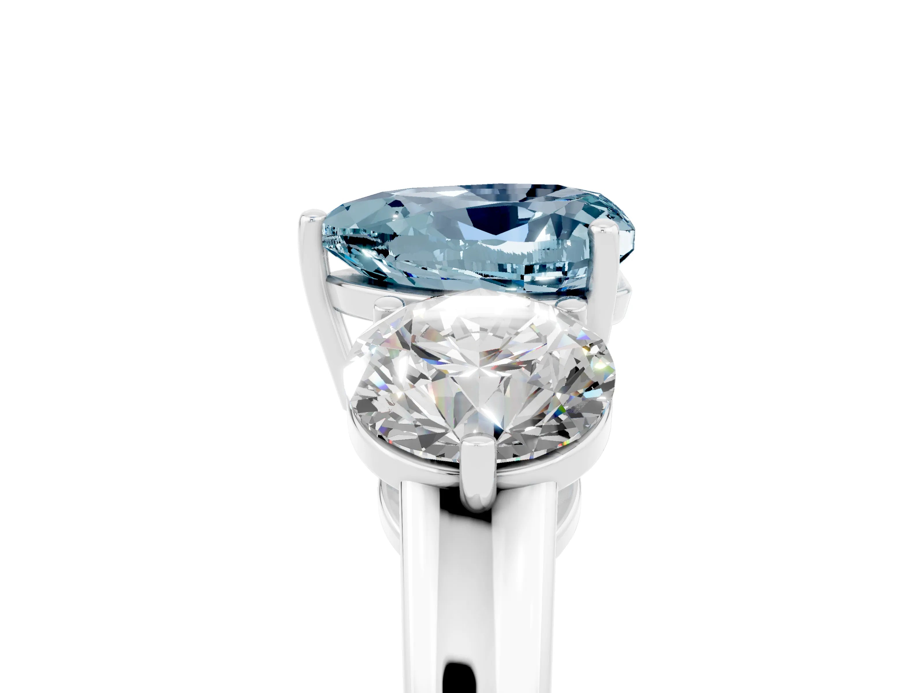 White gold Heart Cut Aquamarine Three-Stone Ring with Prong Setting and Classic Band_5