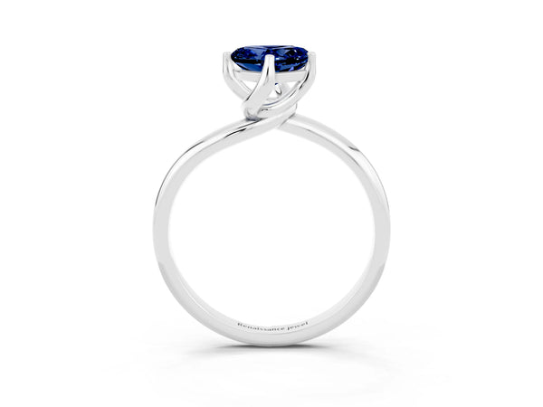 White gold Heart Cut Blue Sapphire Solitaire Engagement Ring with Four-Prong Setting and Classic Band
