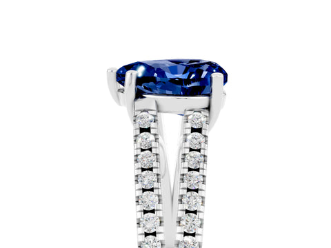 White gold Heart Cut Blue Sapphire Solitaire Engagement Ring with Split Shank Pavé Band_5